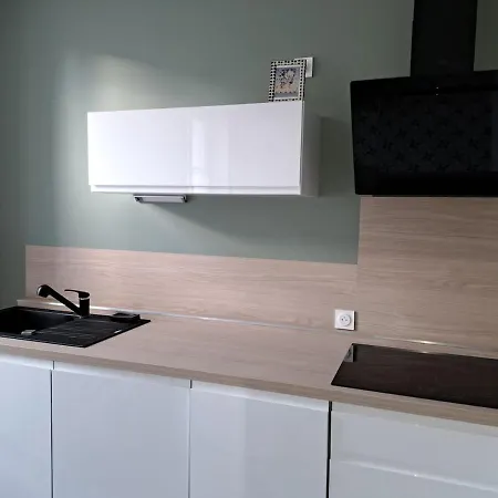 Art Nouveau & Thermal - F2 Paisible De Qualite Apartment